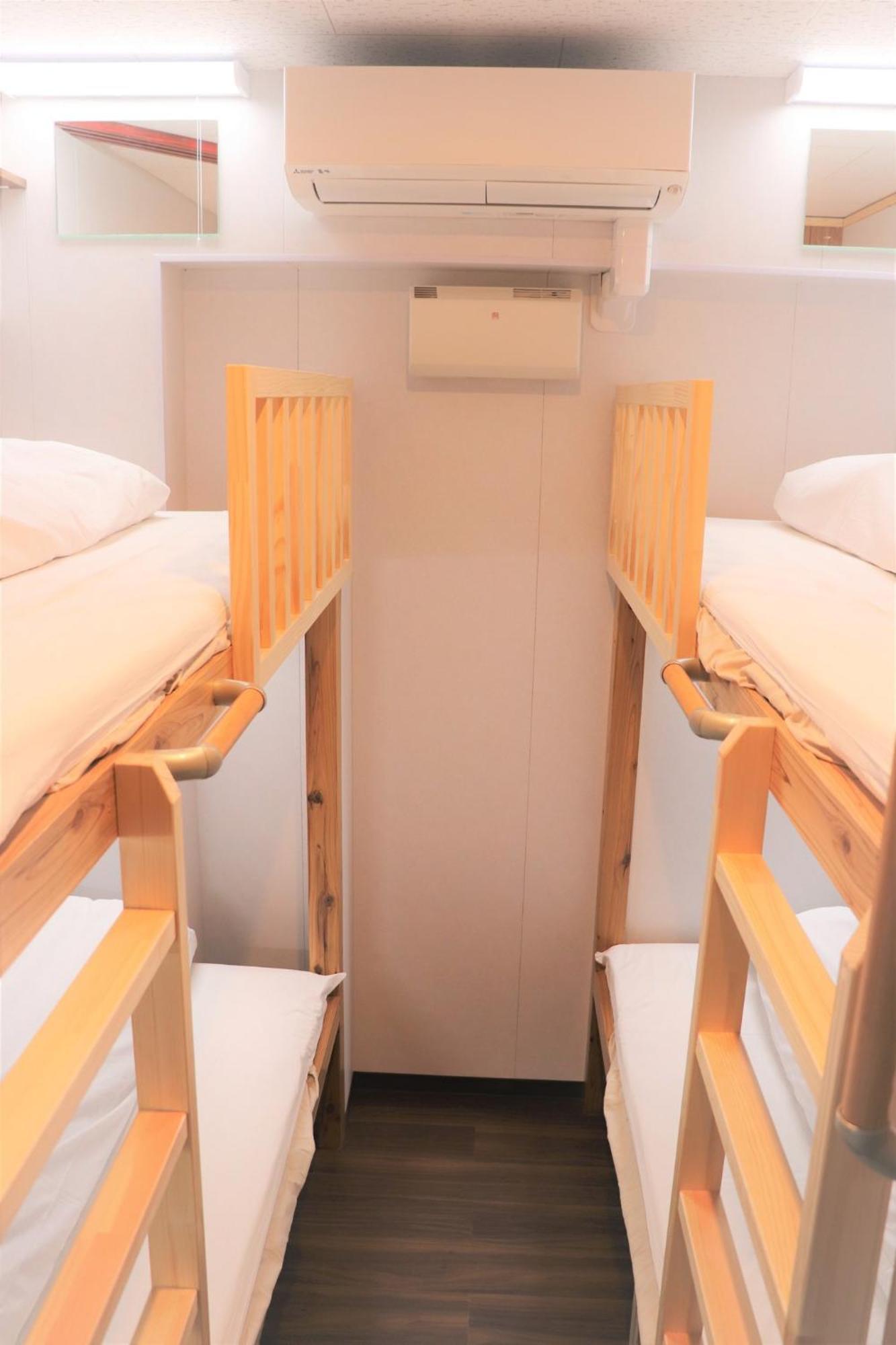 Jam Hostel Hakata Station Front Semi-Private Room With Shared Bathroom - Vacation Stay 61445 Fukuoka  Zewnętrze zdjęcie